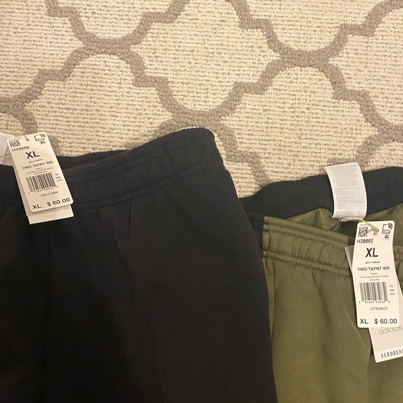 Brand New - Adidas Tiro Sweatsuit - Large Jacket - 2XL Pants - Picture 7 of 8